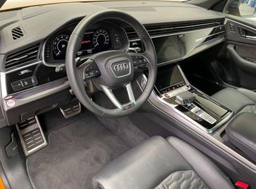Audi RSQ8 — photo 11