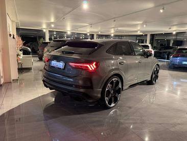 Audi RSQ3 Sportback — photo 22