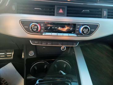 Audi A4 Avant 35 TDI — photo 18