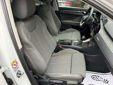 Audi Q3 35 TDI — photo 15