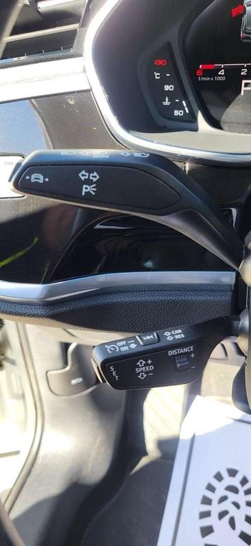 Audi Q3 35 TDI — photo 21