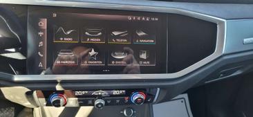 Audi Q3 35 TDI — photo 23