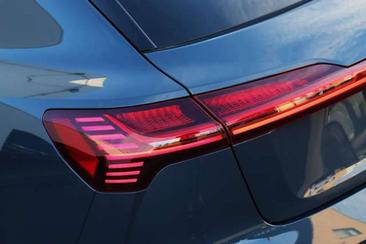 Audi Q8 E-tron E-tron 55 Quattro 265 KW — photo 2
