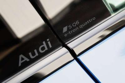 Audi SQ6 SUV E-tron 360 KW