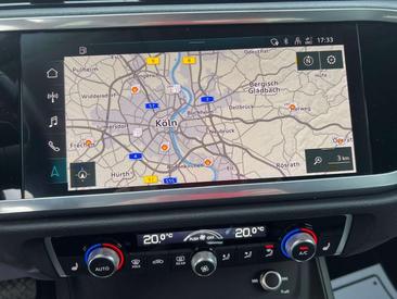 Audi Q3 35 TDI — photo 28