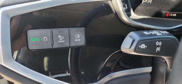 Audi Q3 35 TDI — photo 32
