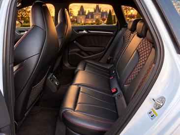 Audi RS3 Sportback — photo 16