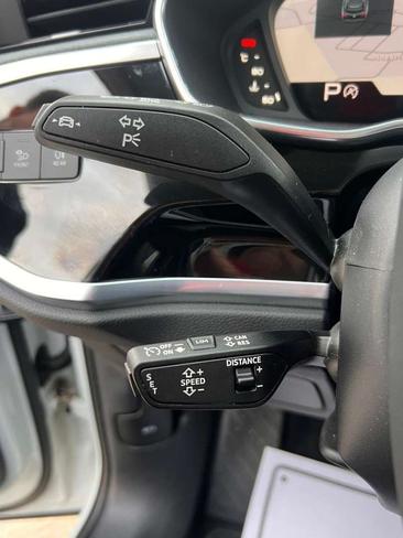 Audi Q3 35 TDI — photo 41