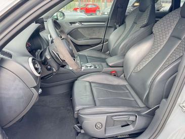 Audi RS3 Sportback — photo 10