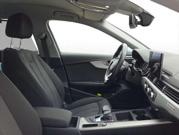 Audi A4 40 TFSI Quattro — photo 5