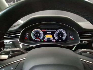 Audi Q7 TFSI E 55 E Quattro — photo 10