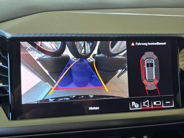 Audi Q4 E-tron 50 Quattro 220 KW — photo 11
