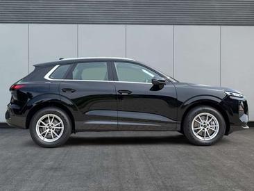 Audi Q3 35 TDI — photo 4