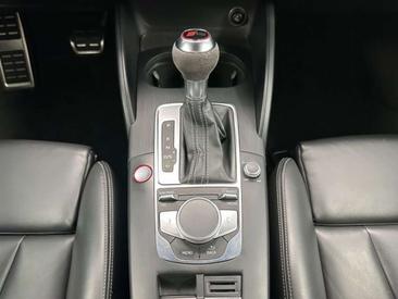 Audi RS3 Sportback — photo 39