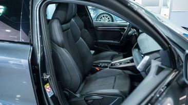 Audi A3 Sportback 2.0 TDI — photo 14