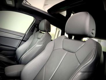 Audi Q3 Sportback 35 TFSI — photo 12