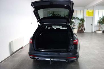 Audi A4 Break Surélevé 50 TDI — photo 22