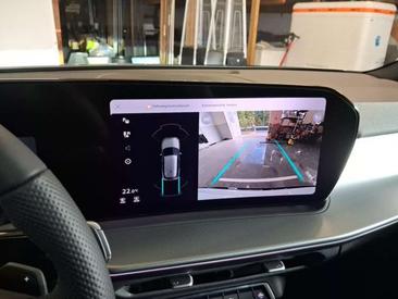 Audi Q3 Sportback E-hybrid — photo 8