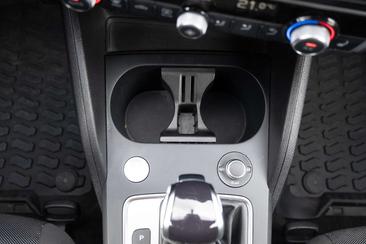 Audi Q2 35 TFSI — photo 24