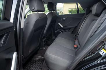 Audi Q2 35 TFSI — photo 26