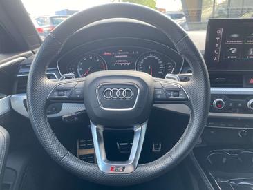 Audi RS4 Avant — photo 12