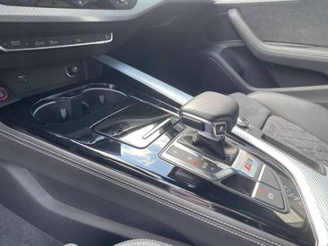 Audi RS4 Avant — photo 23