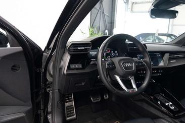 Audi RS3 Sportback — photo 9