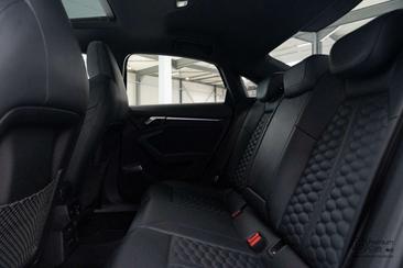 Audi RS3 Sportback — photo 19