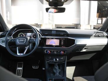 Audi Q3 Sportback TFSI E 45 E — photo 13