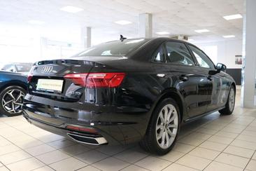 Audi A4 40 TDI — photo 5