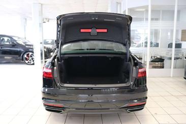 Audi A4 40 TDI — photo 6