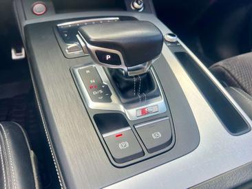 Audi SQ5 SUV TDI — photo 15