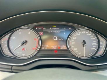 Audi SQ5 SUV TDI — photo 17
