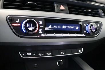 Audi A4 40 TDI — photo 25