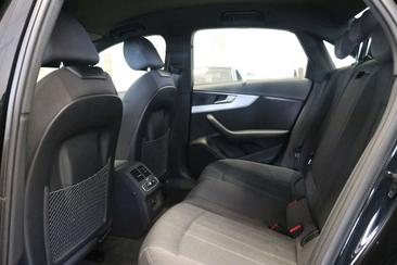 Audi A4 40 TDI — photo 28