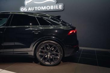 Audi RSQ8 — photo 6