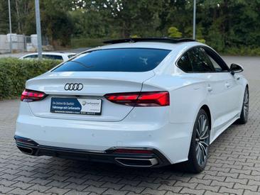 Audi A5 Sportback 35 TDI — photo 11