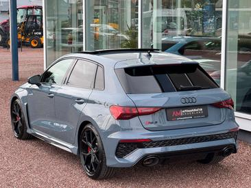 Audi RS3 Sportback — photo 9