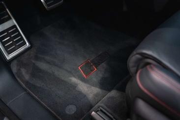 Audi RSQ8 — photo 19