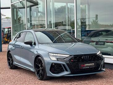 Audi RS3 Sportback — photo 16