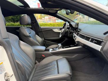 Audi A5 Sportback 35 TDI — photo 27