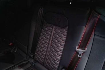 Audi RSQ8 — photo 30