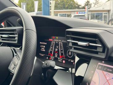 Audi RS3 Sportback — photo 33