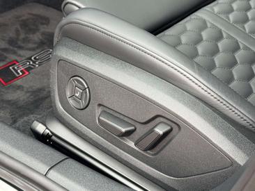 Audi RS3 Sportback — photo 37