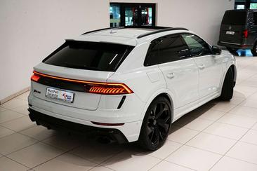 Audi RSQ8 — photo 5