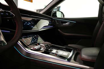Audi RSQ8 — photo 8