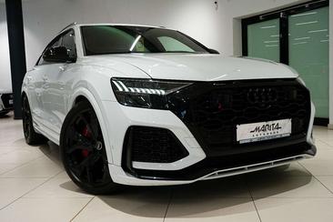 Audi RSQ8 — photo 9