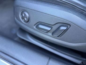 Audi A4 Avant 40 TDI Quattro — photo 7
