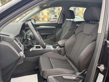 Audi Q5 35 TDI — photo 9