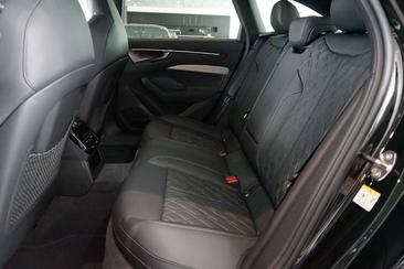 Audi A6 Avant TFSI E 55 E Quattro — photo 8